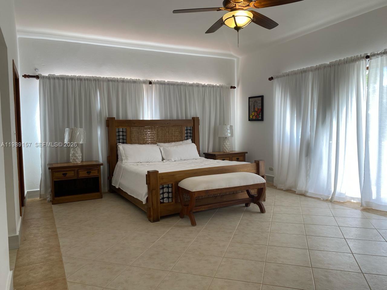La Canada Town Home 10b (th10b) Property Photo 4