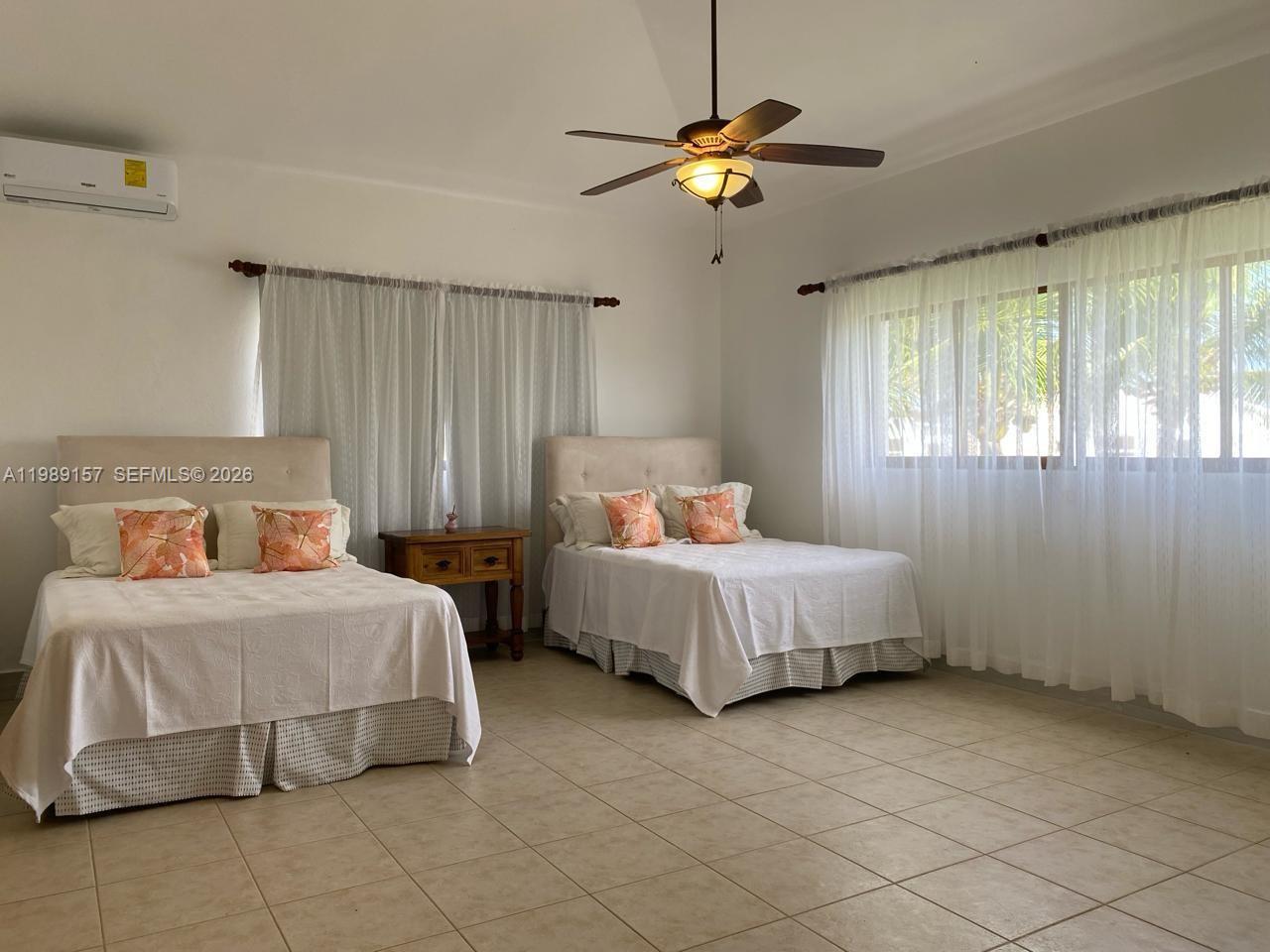 La Canada Town Home 10b (th10b) Property Photo 9