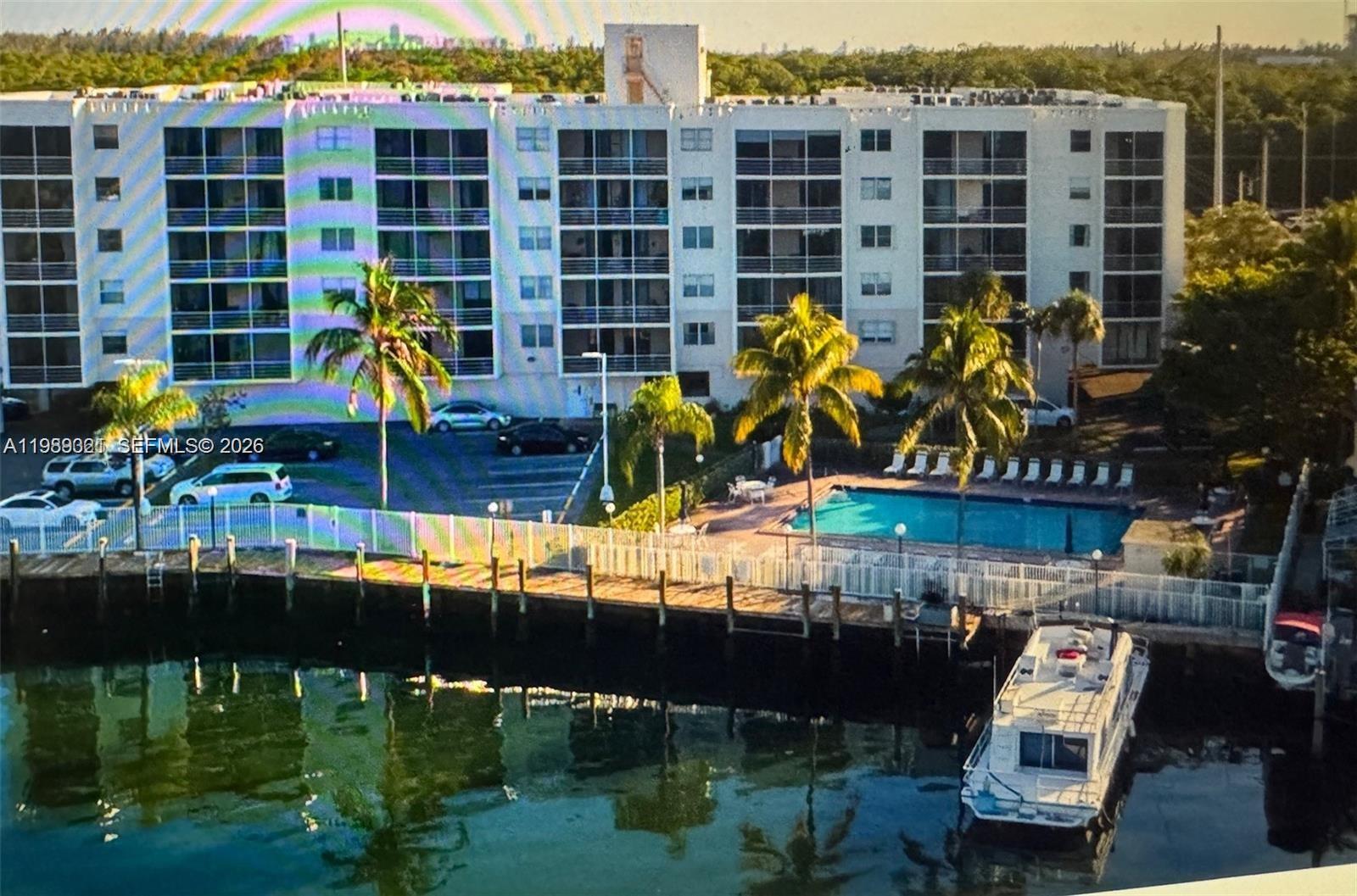 2821 N Miami Beach Blvd 2k Property Photo 1