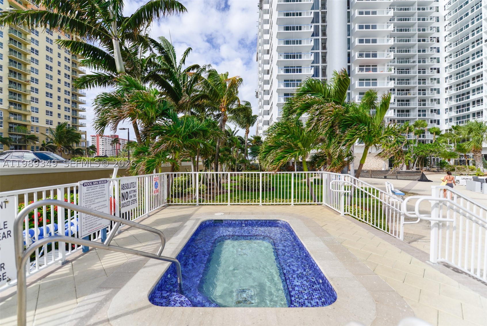 2030 S Ocean Dr 1816 Property Photo 3