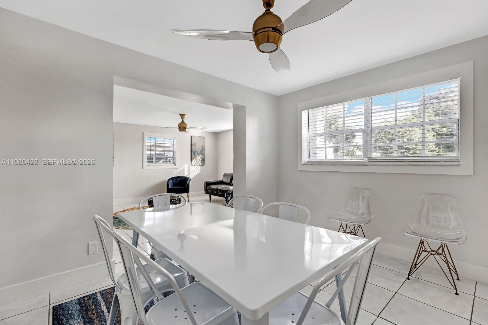 38 Miami Gardens Rd Property Photo 10
