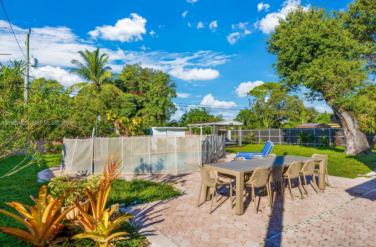 38 Miami Gardens Rd Property Photo 28
