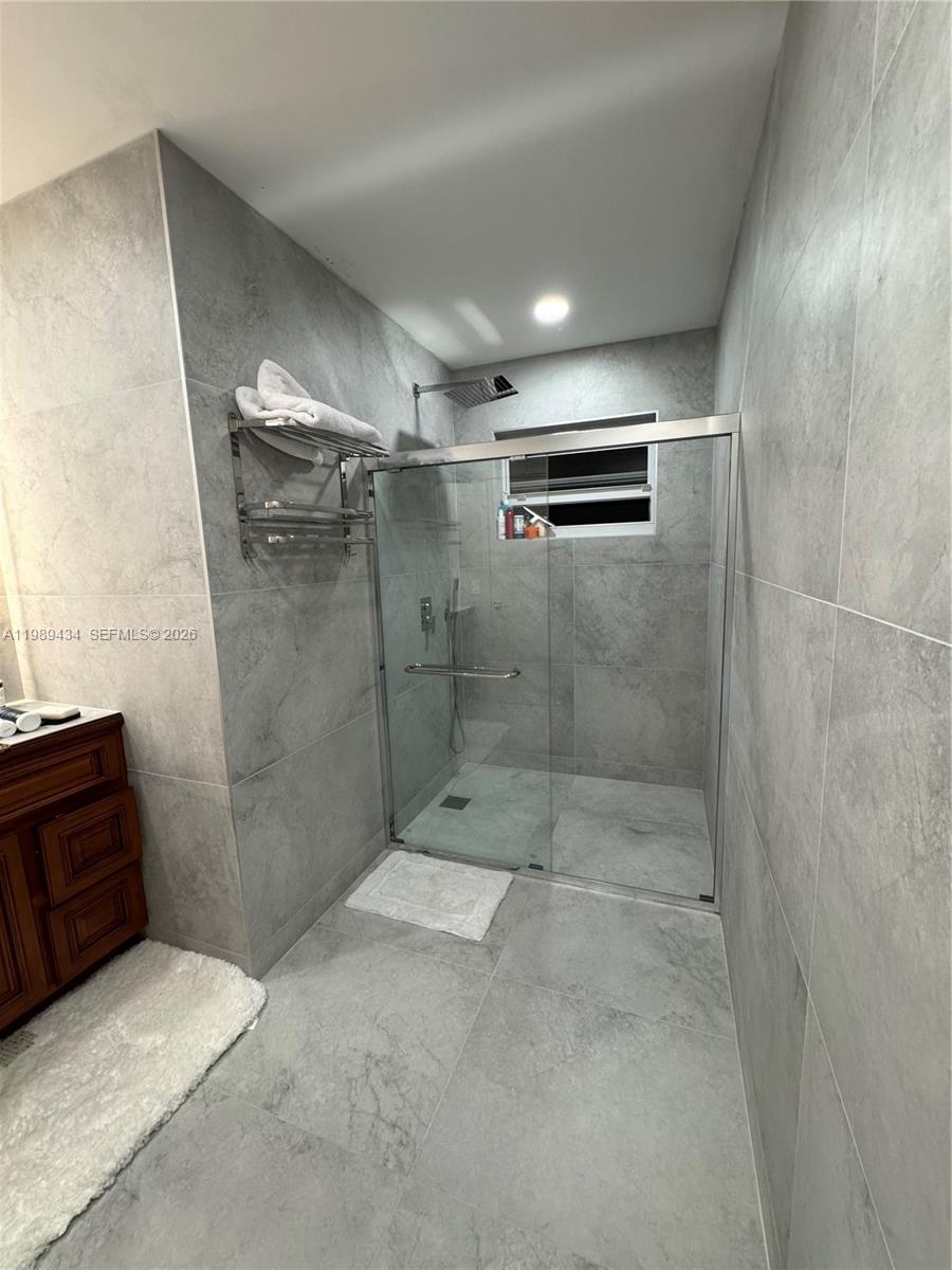 13451 Sw 74th Ave . Property Photo 13