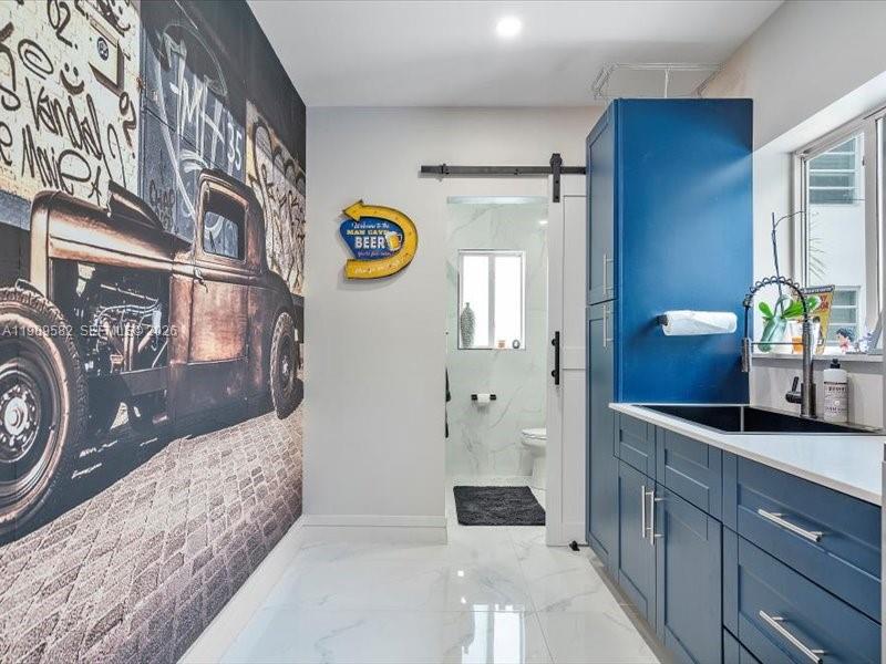 2404 Hollywood Blvd Property Photo 48