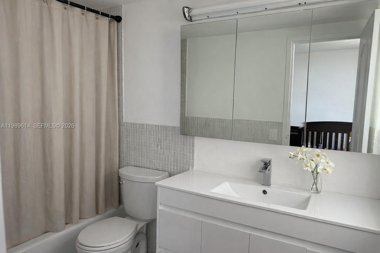9341 E Bay Harbor Dr 6c Property Photo 21
