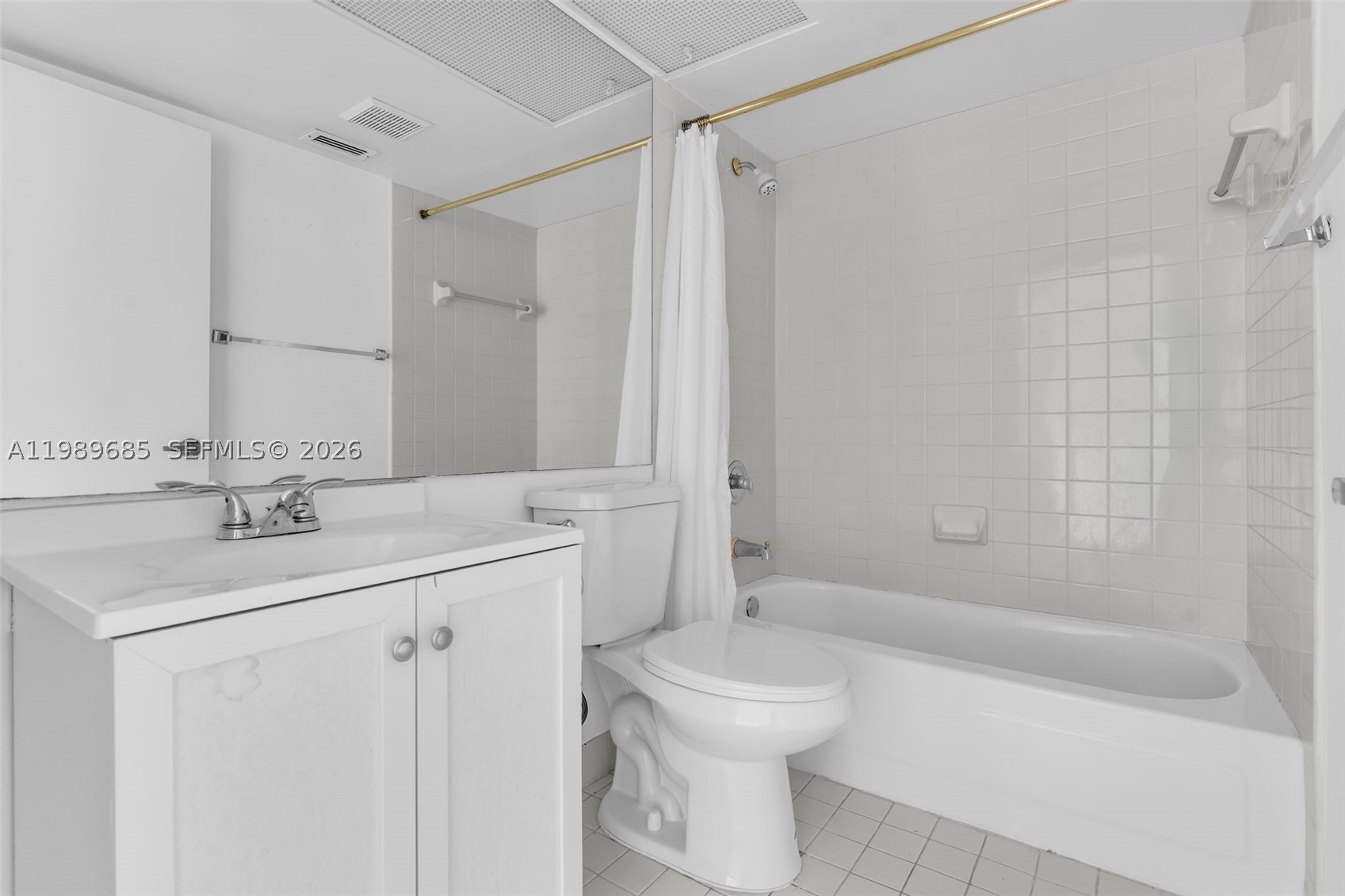 2274 Se 27th Dr 205-f Property Photo 8