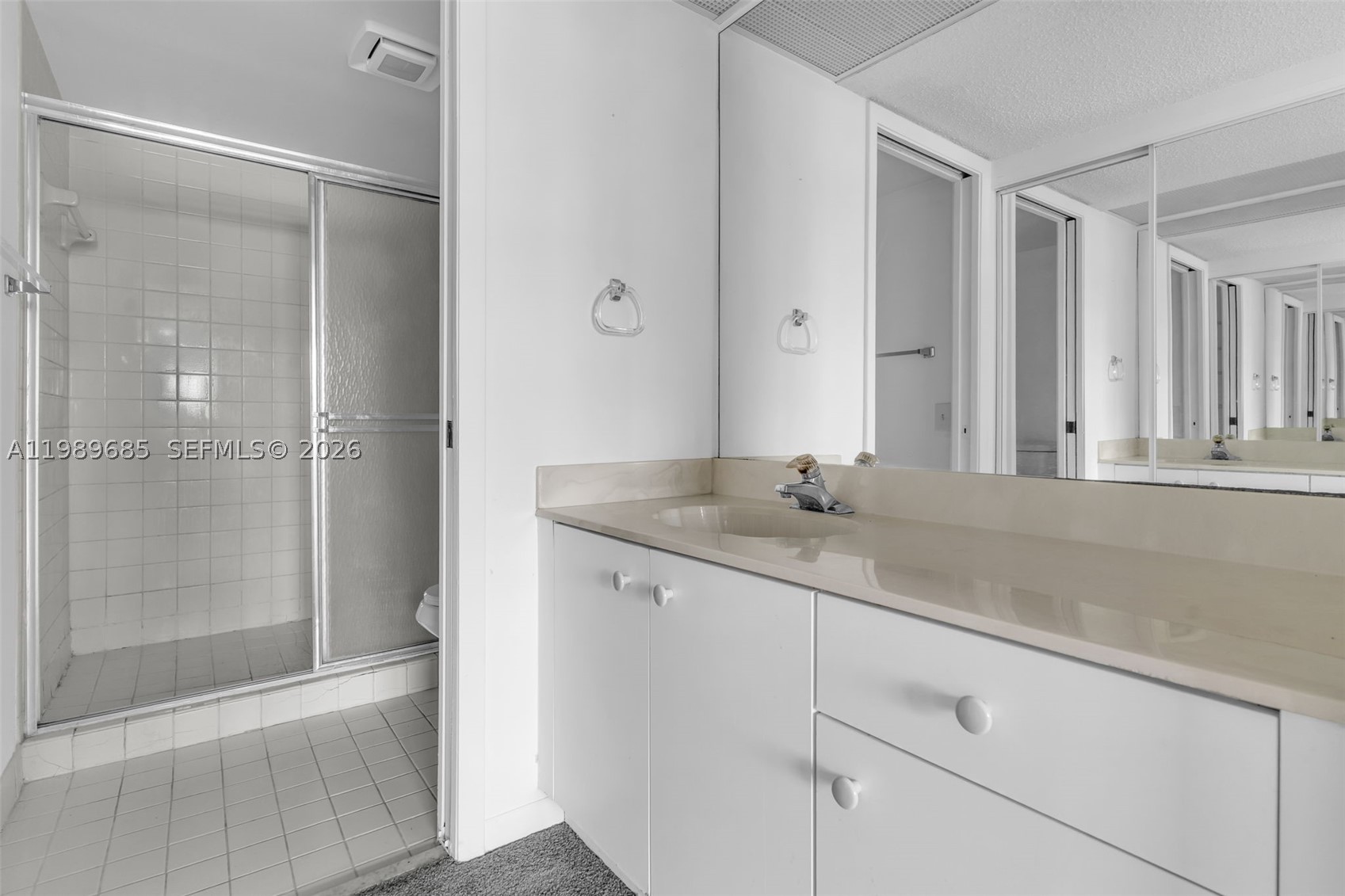 2274 Se 27th Dr 205-f Property Photo 11