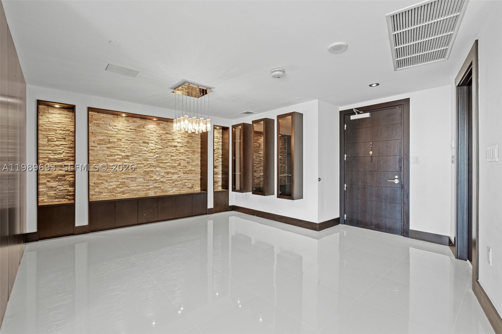 200 Biscayne Boulevard Way 3707 Property Photo 4