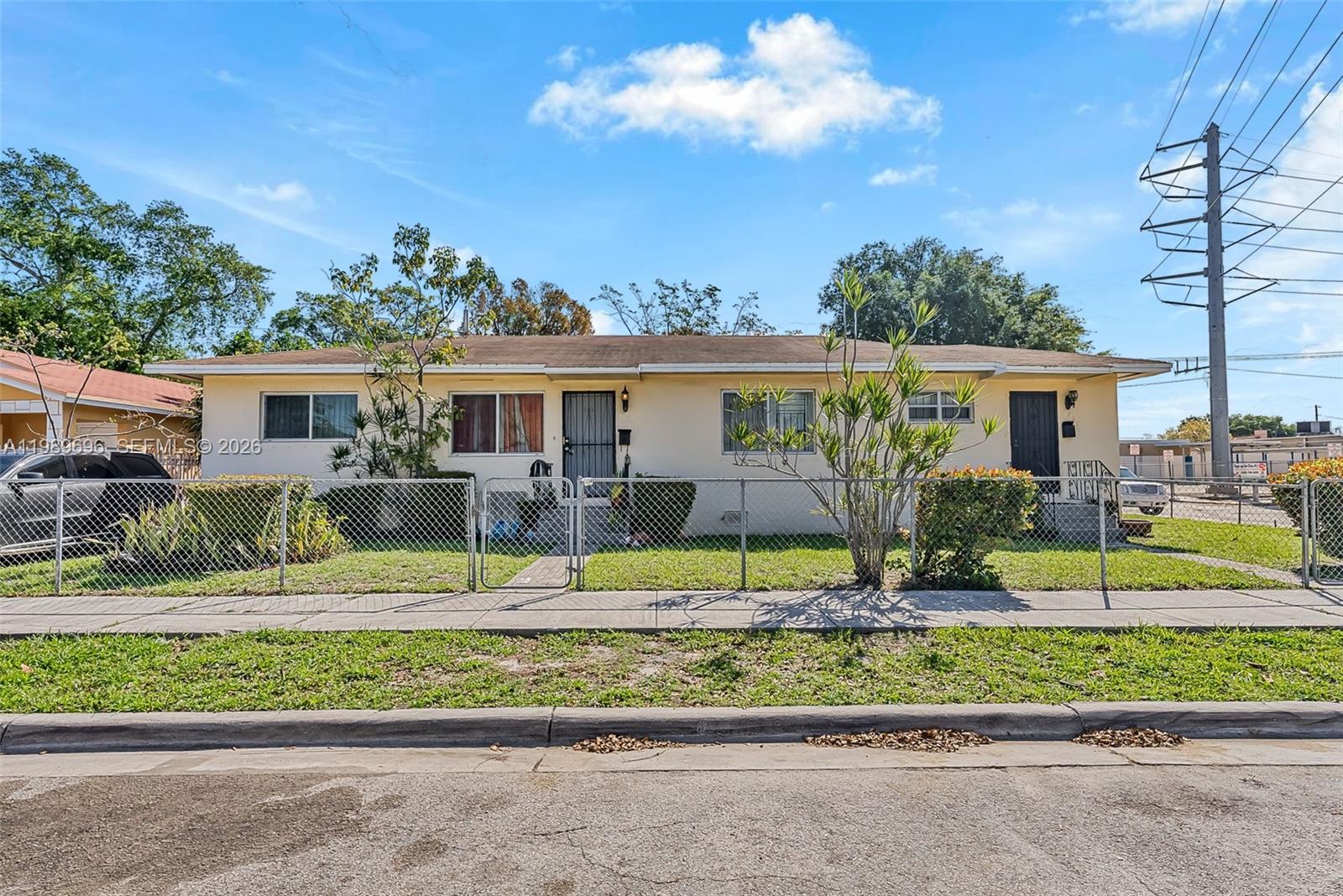 6701 Nw 5th Ave Property Photo 1