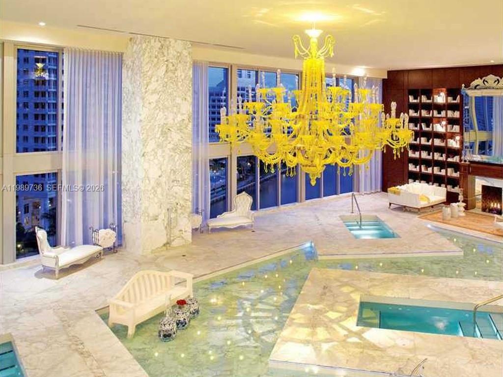 475 Brickell Ave 5111 Property Photo 2