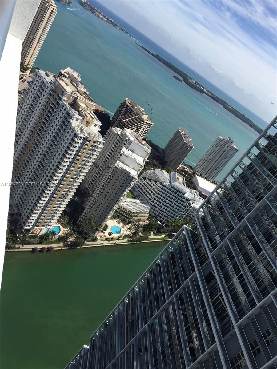 475 Brickell Ave 5111 Property Photo 13