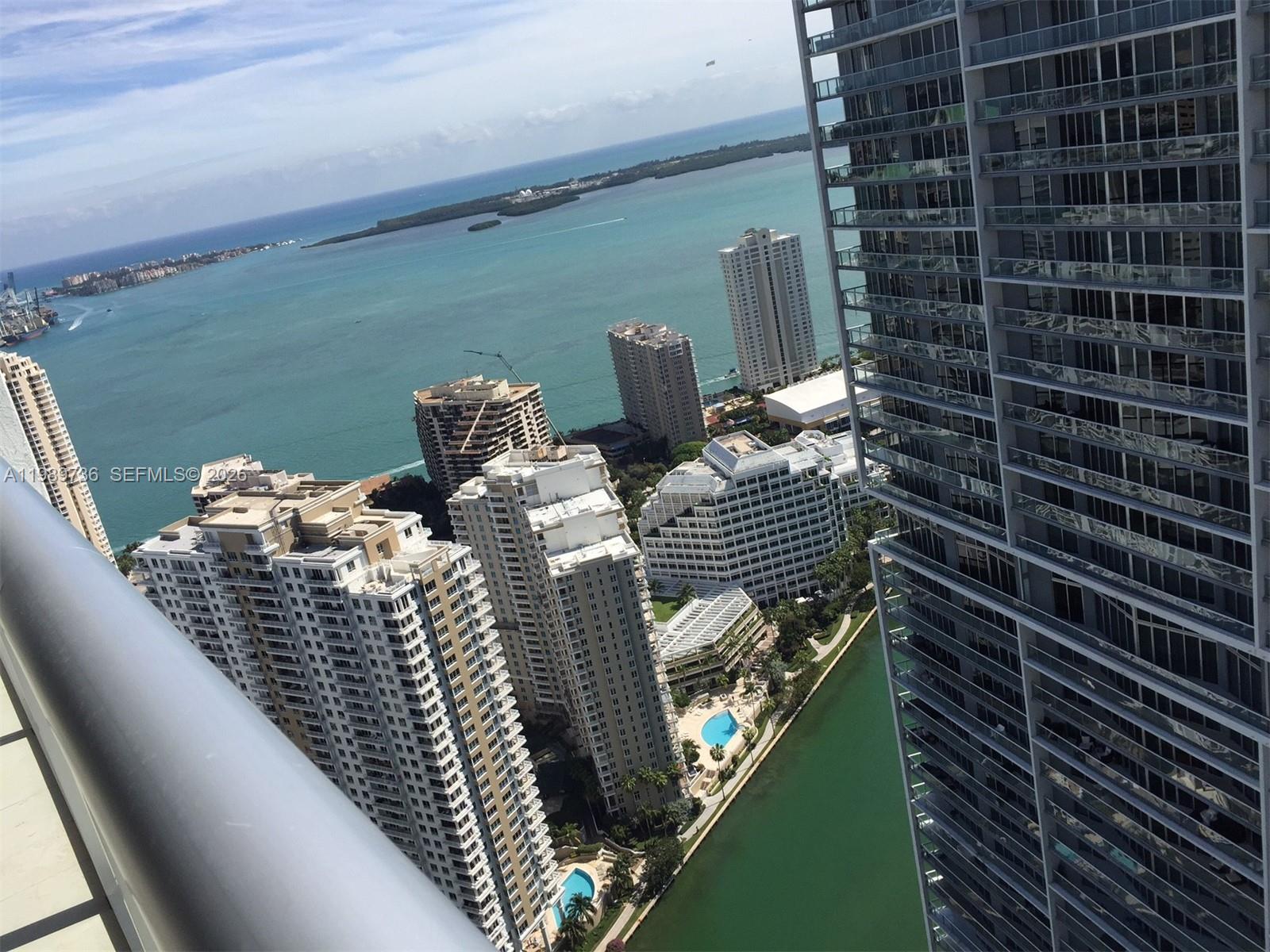 475 Brickell Ave 5111 Property Photo 15