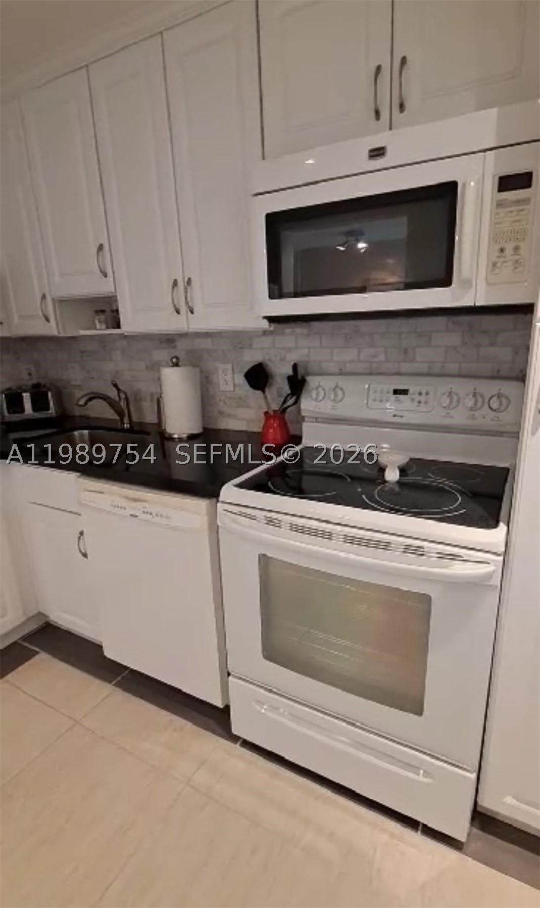 3774 Inverrary Blvd 103p Property Photo 2