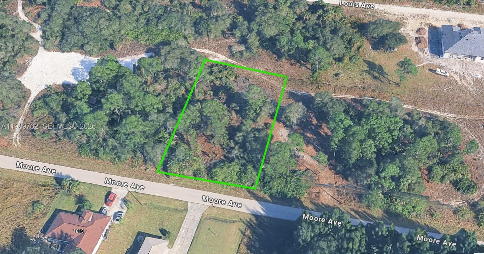 1812 Moore Ave Property Photo 4