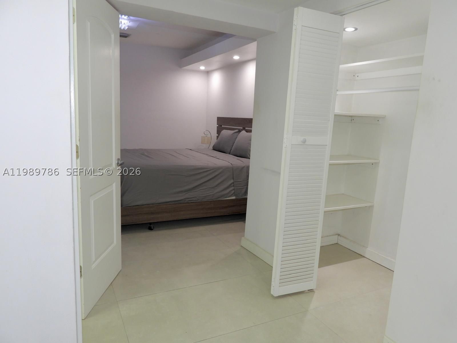 715 Hollywood Blvd Property Photo 14