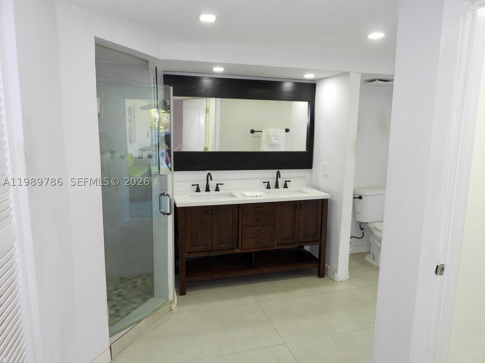 715 Hollywood Blvd Property Photo 15