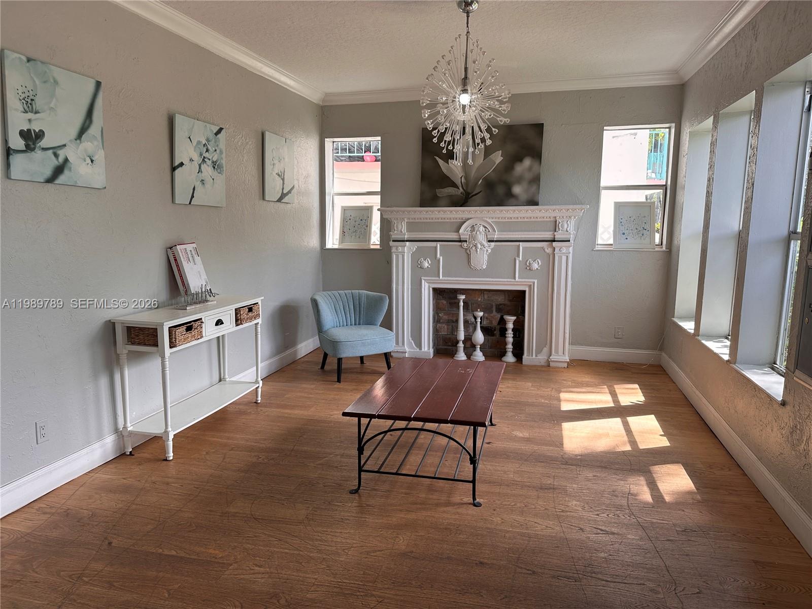 1027 Pennsylvania Ave 203 Property Photo 13
