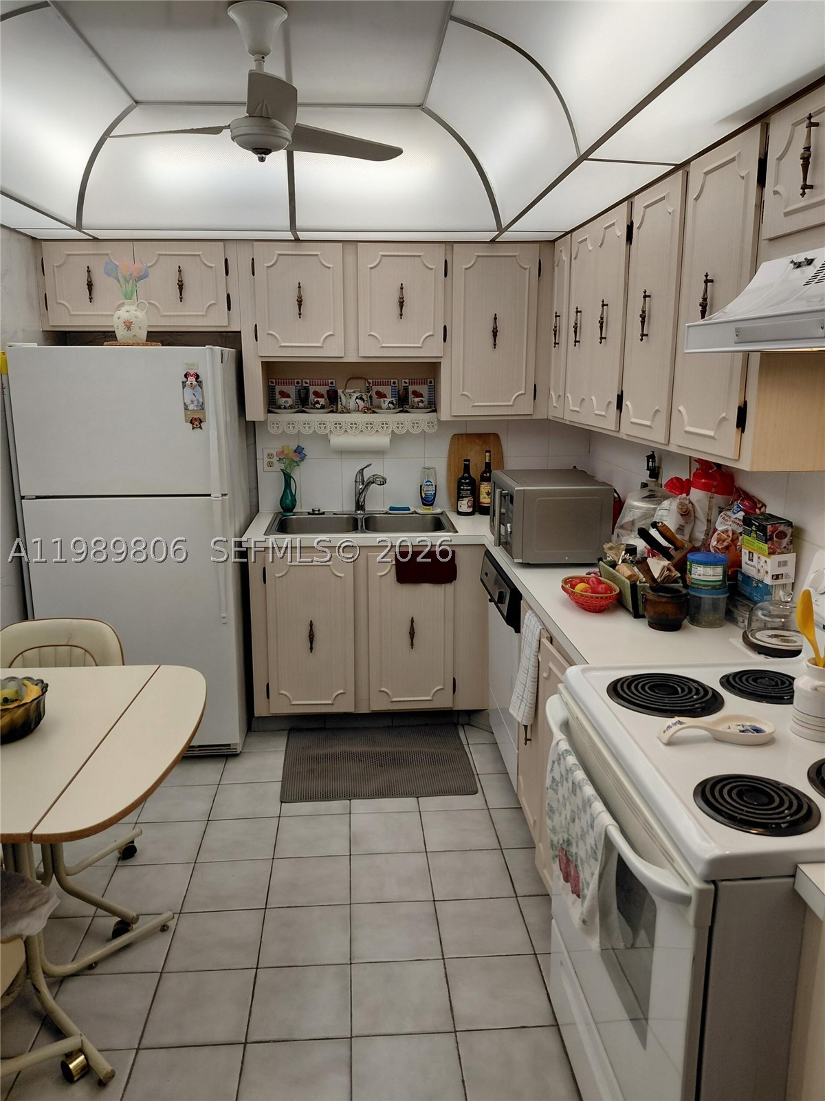 3113 S Ocean Dr 504 Property Photo 11