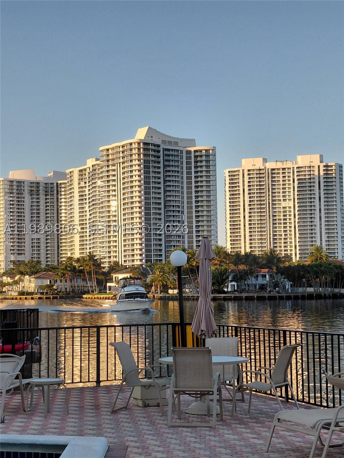 3113 S Ocean Dr 504 Property Photo 30