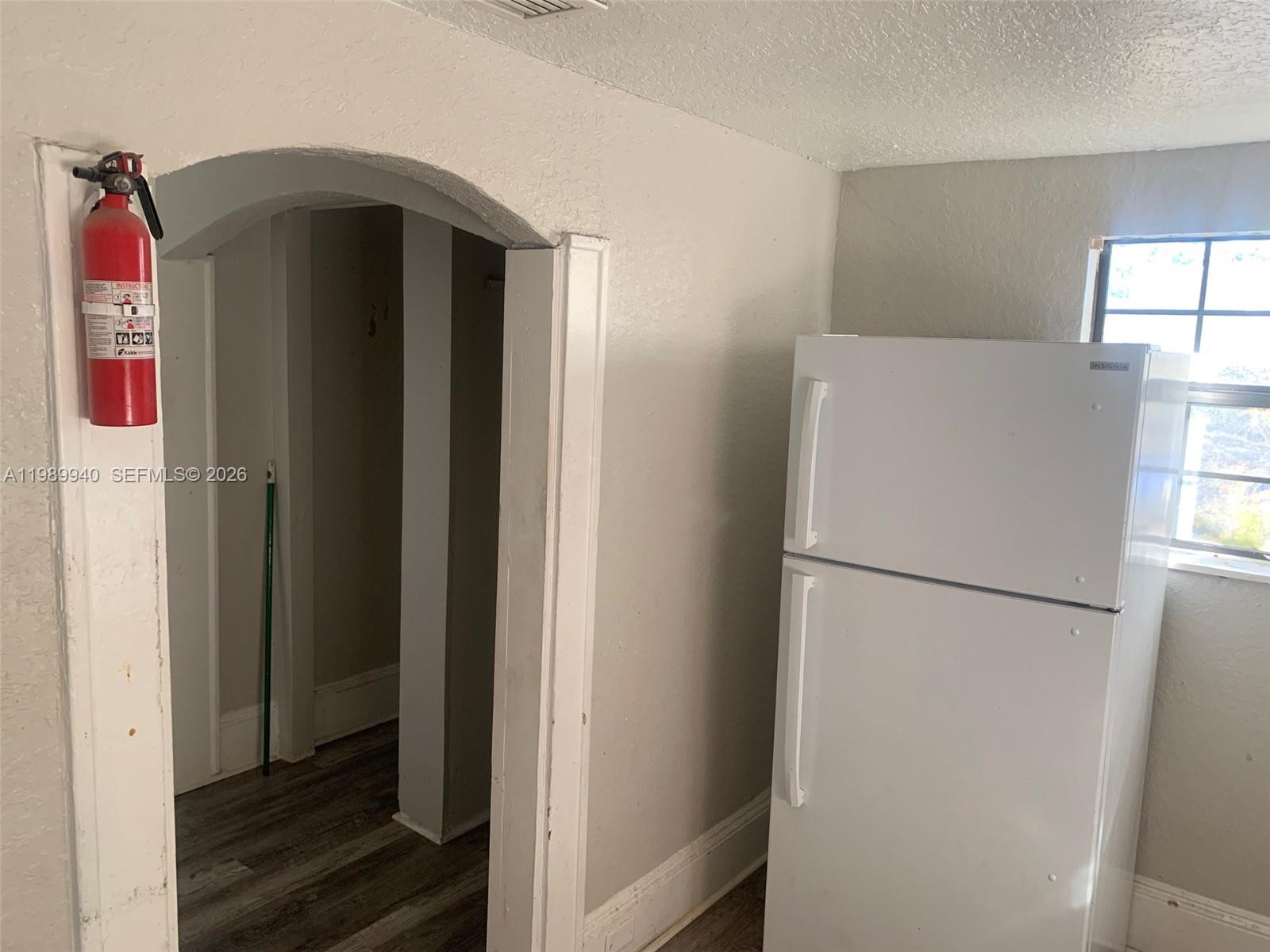 1129 Grothe St Property Photo 19