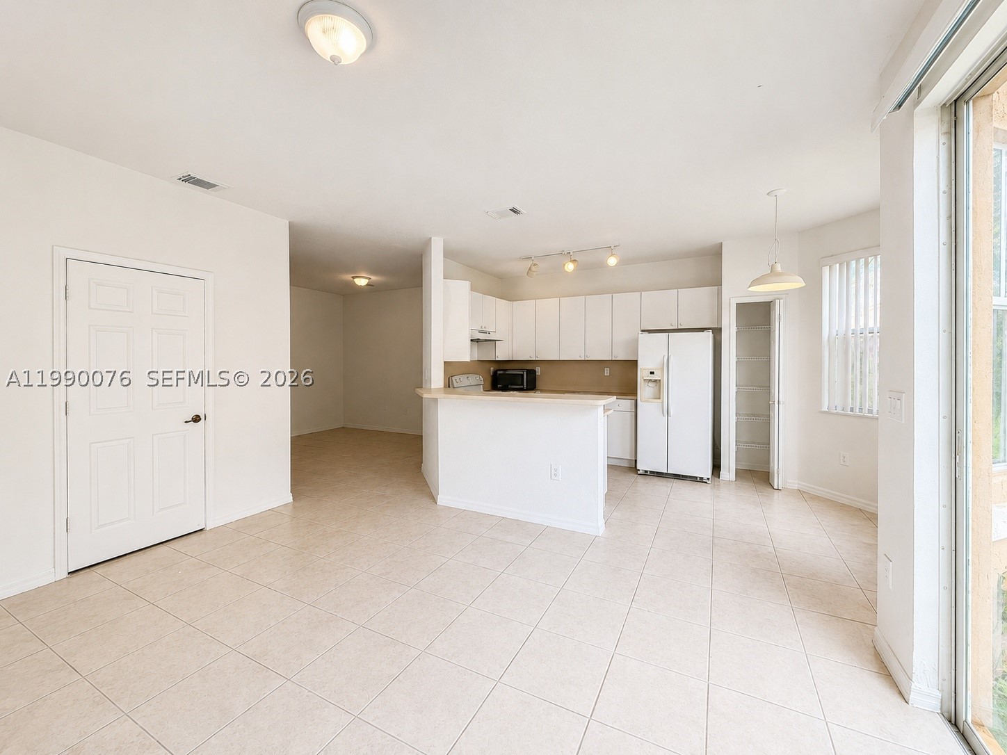 16649 Sw 80th Ter Property Photo 6