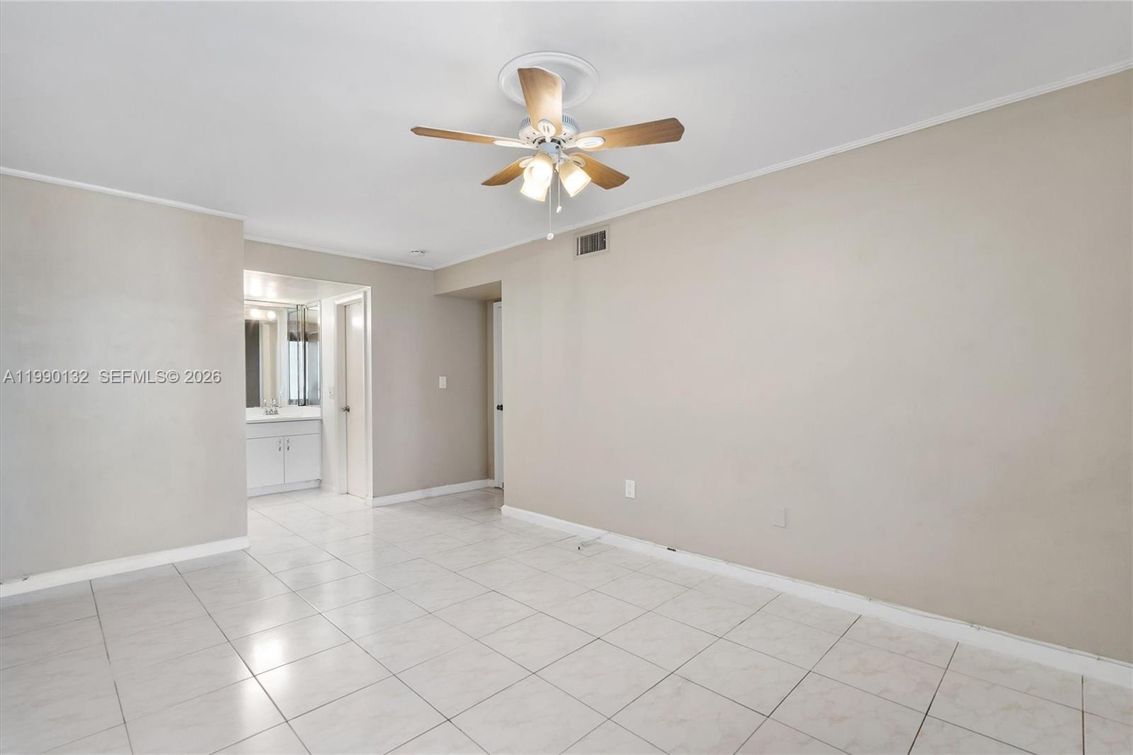 250 180th Dr 456 Property Photo 11