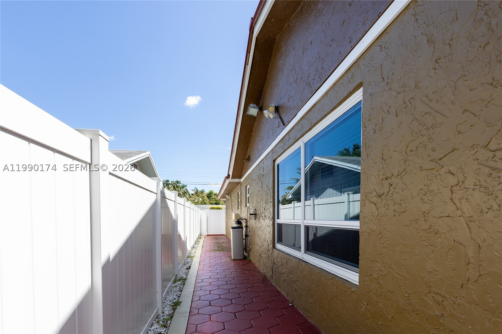4548 Sw 28th Way Property Photo 46