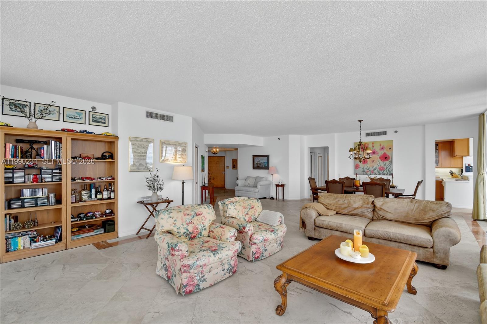 21150 Point Pl 1505 Property Photo 7