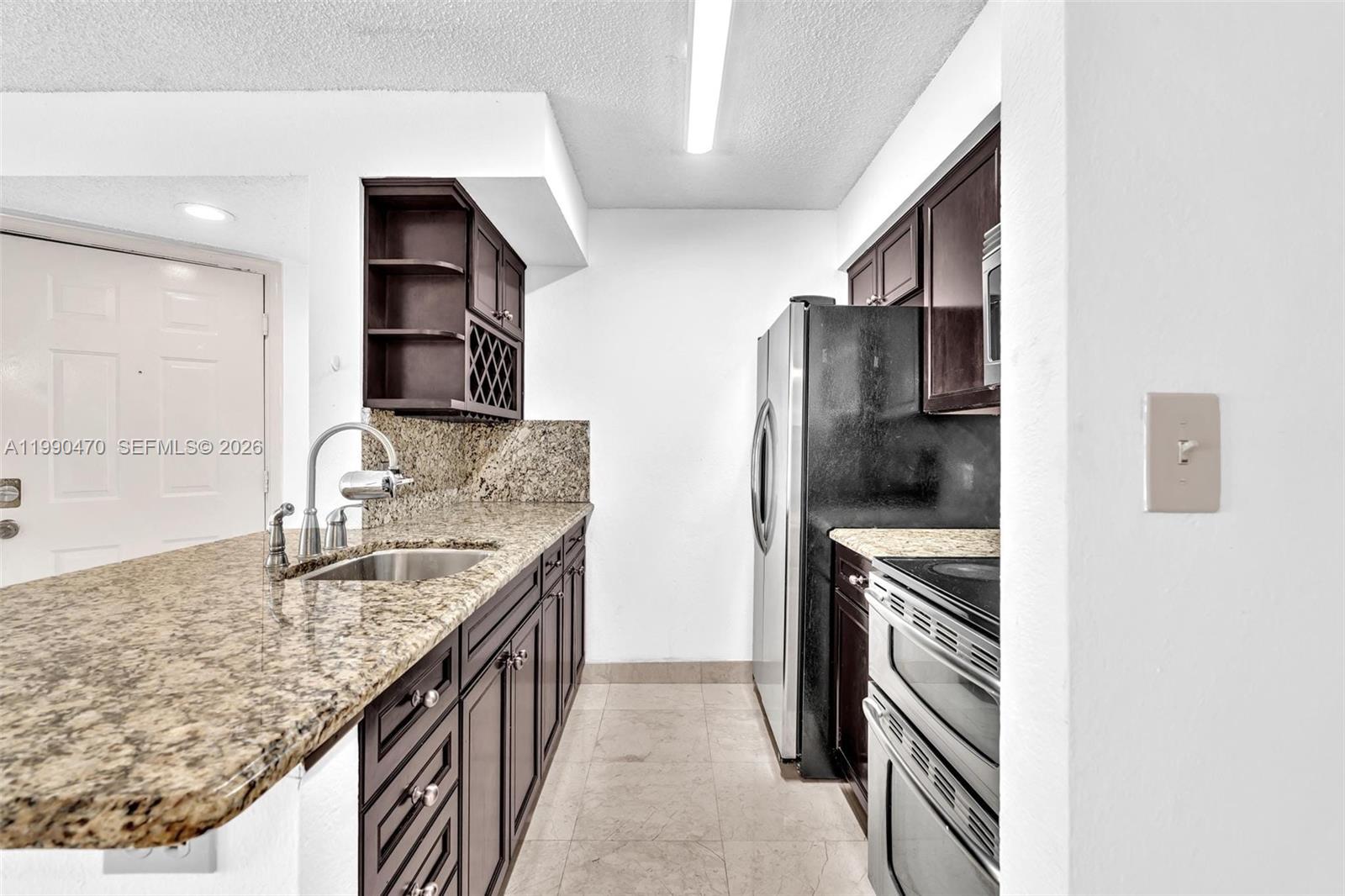 2796 S University Dr 2104 Property Photo 3