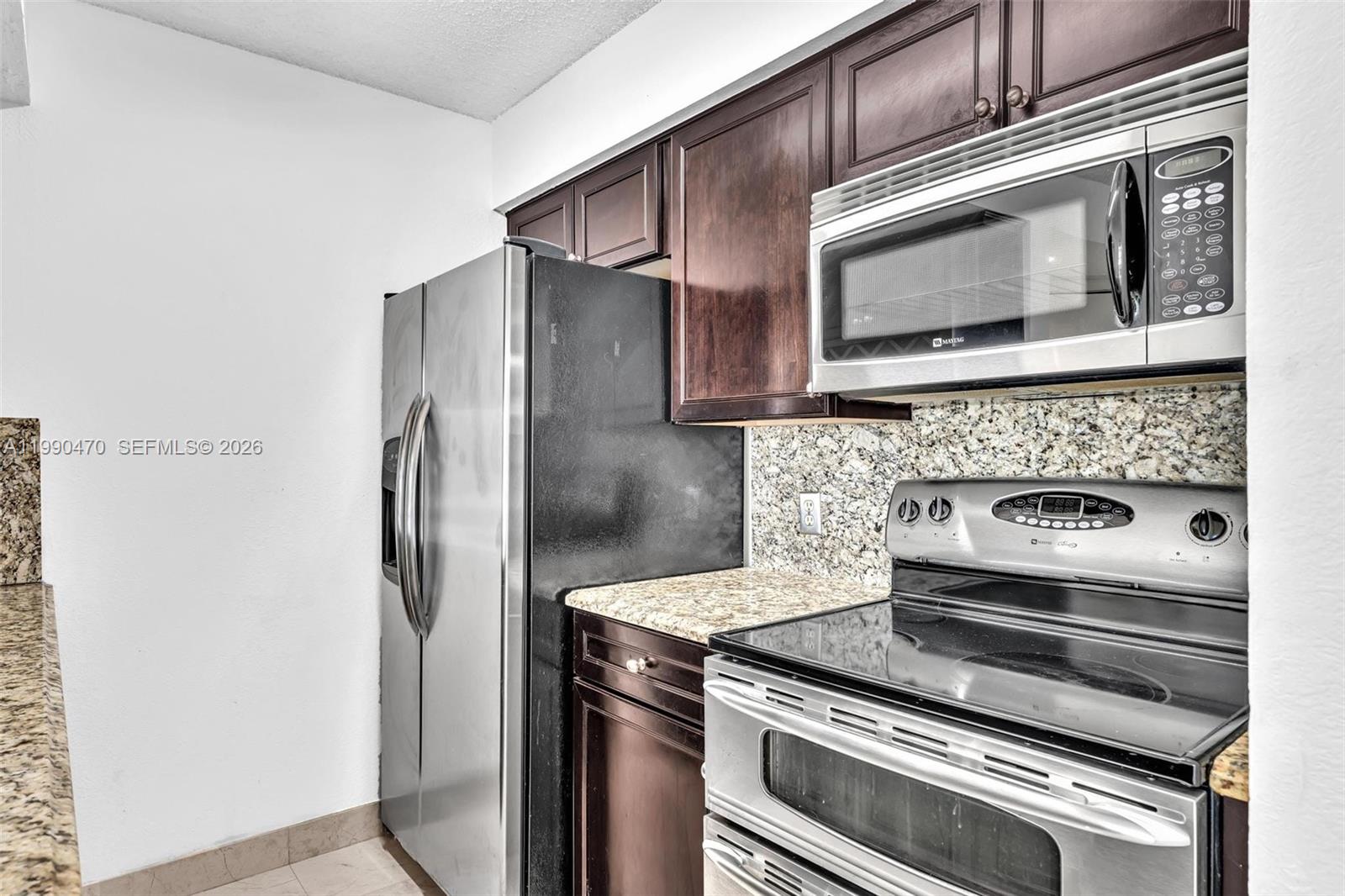 2796 S University Dr 2104 Property Photo 4