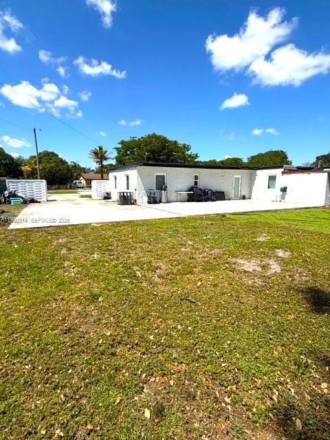 15825 E Bunche Park Dr Property Photo 15