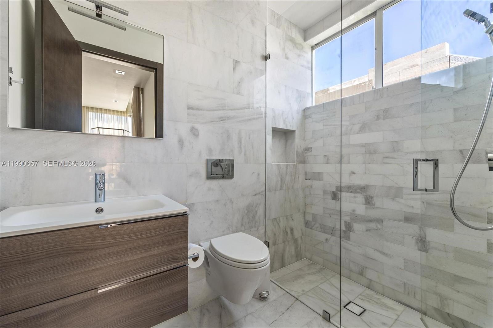 410 Golden Beach Dr Property Photo 39