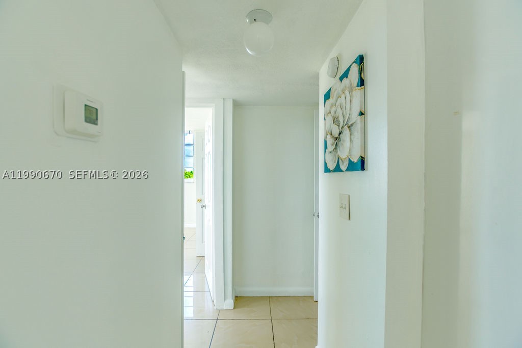 1990 Marseille Dr 402 Property Photo 20