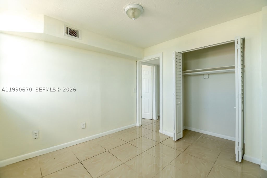 1990 Marseille Dr 402 Property Photo 30