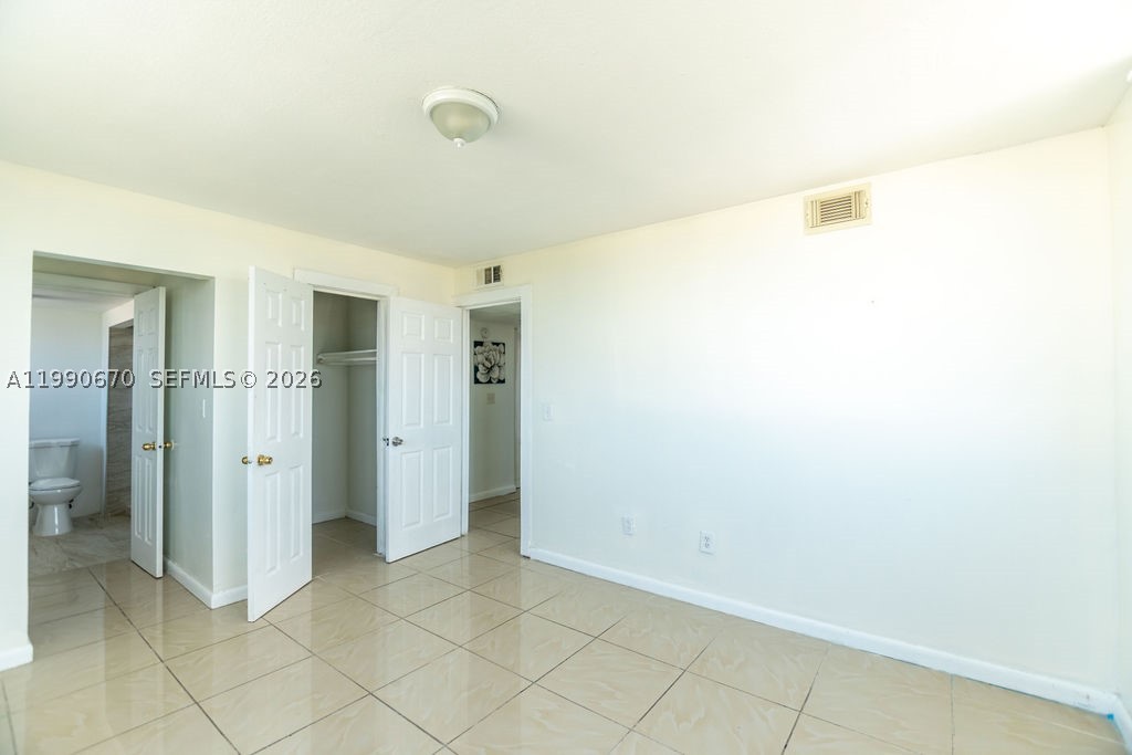 1990 Marseille Dr 402 Property Photo 33