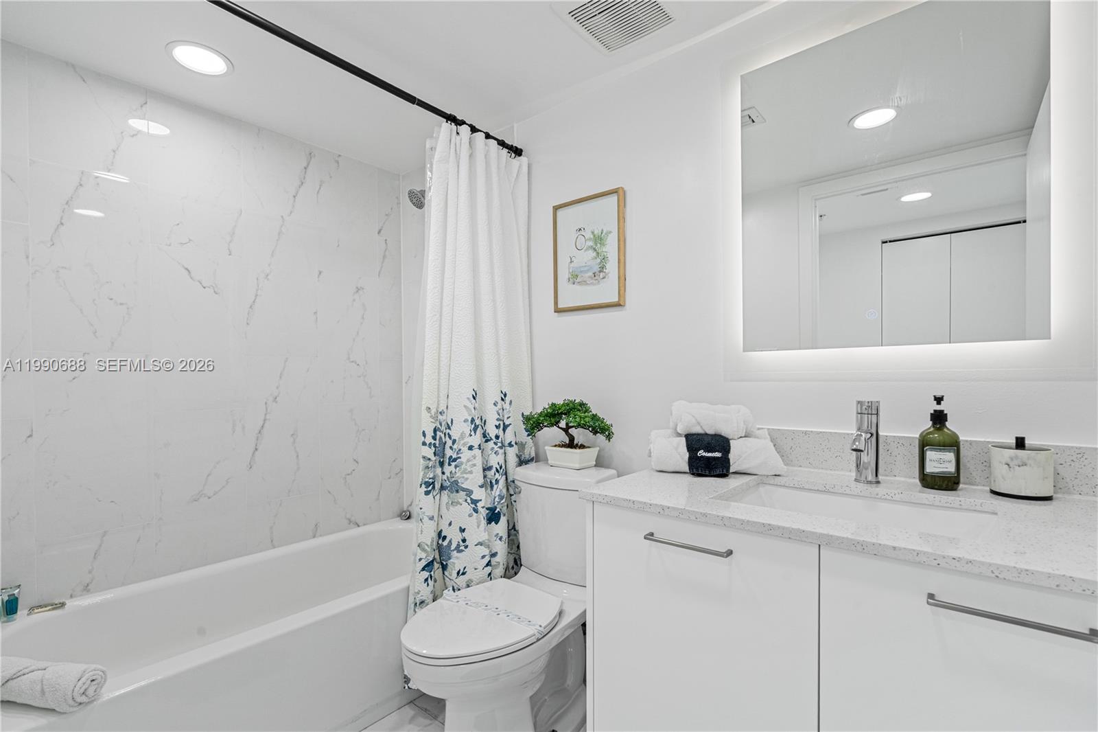 1850 Monroe St 308 Property Photo 10