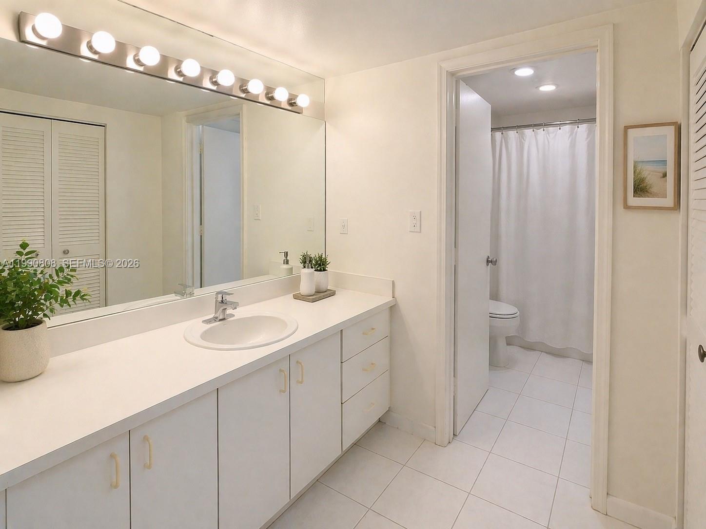 9156 Collins Ave 107 Property Photo 8