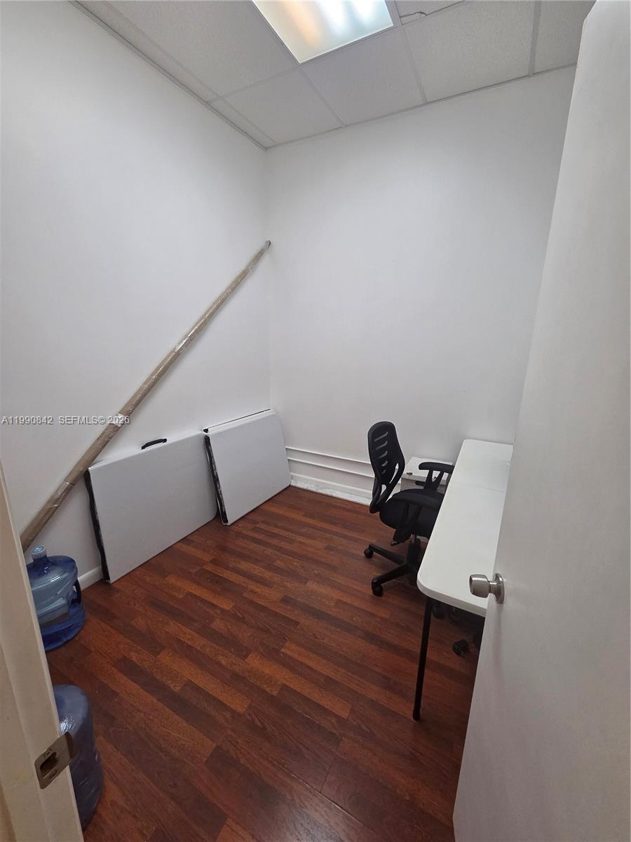 A11990842 Property Photo 12