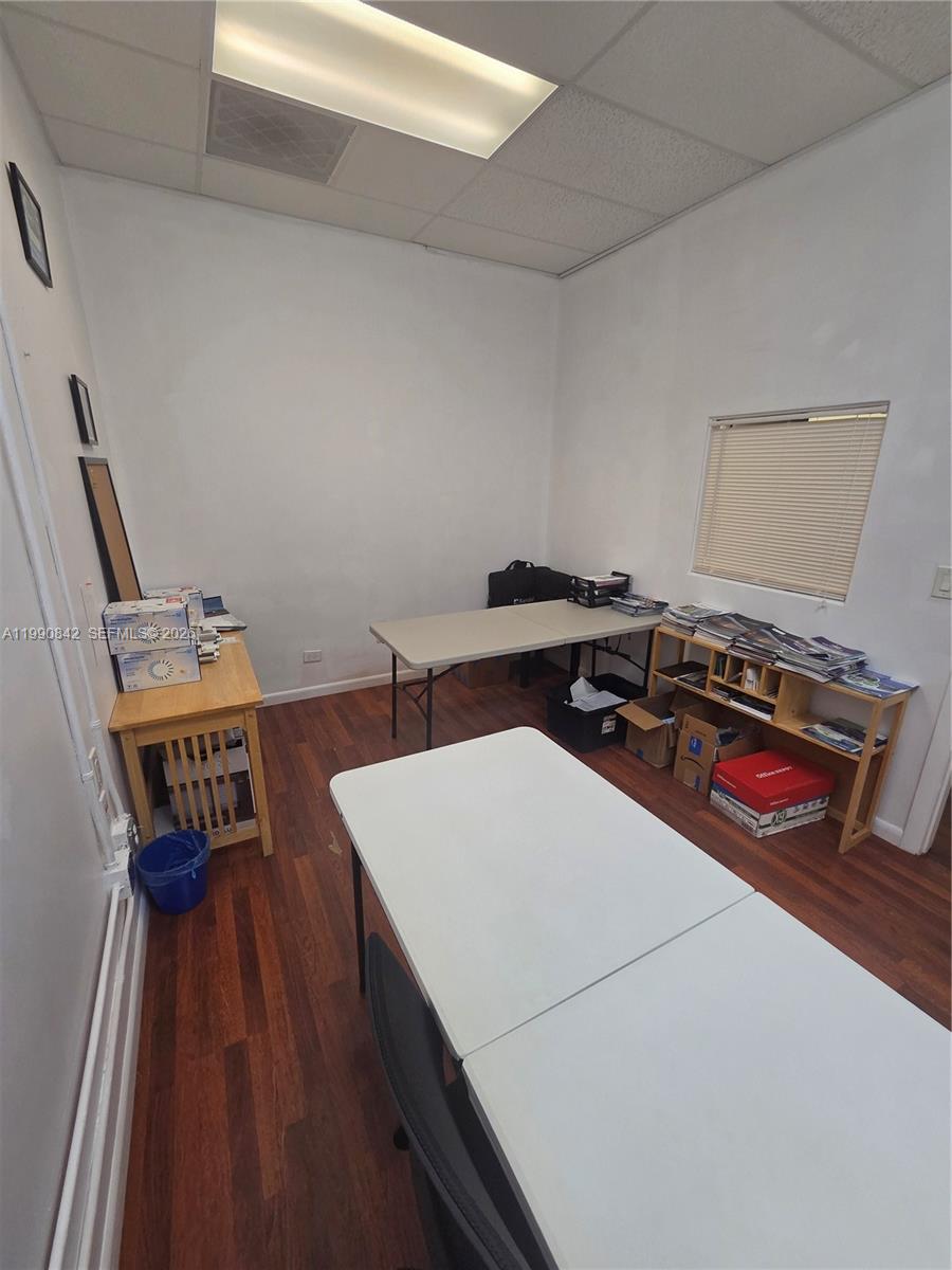 A11990842 Property Photo 15