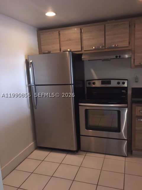 486 Nw 165th St Rd B-405 Property Photo 8