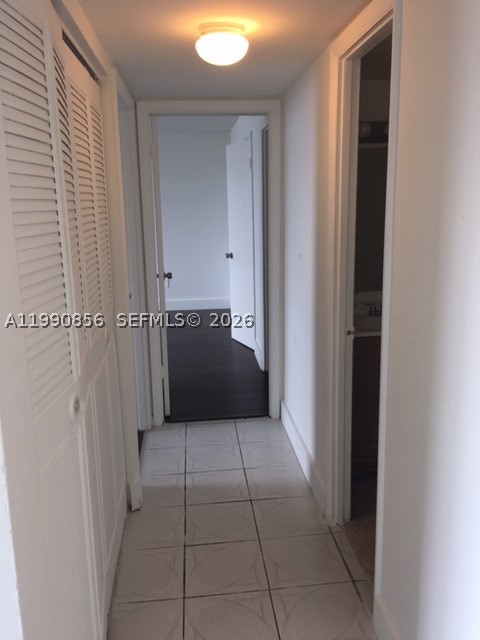 486 Nw 165th St Rd B-405 Property Photo 11