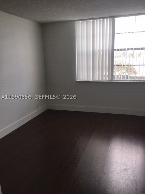 486 Nw 165th St Rd B-405 Property Photo 13