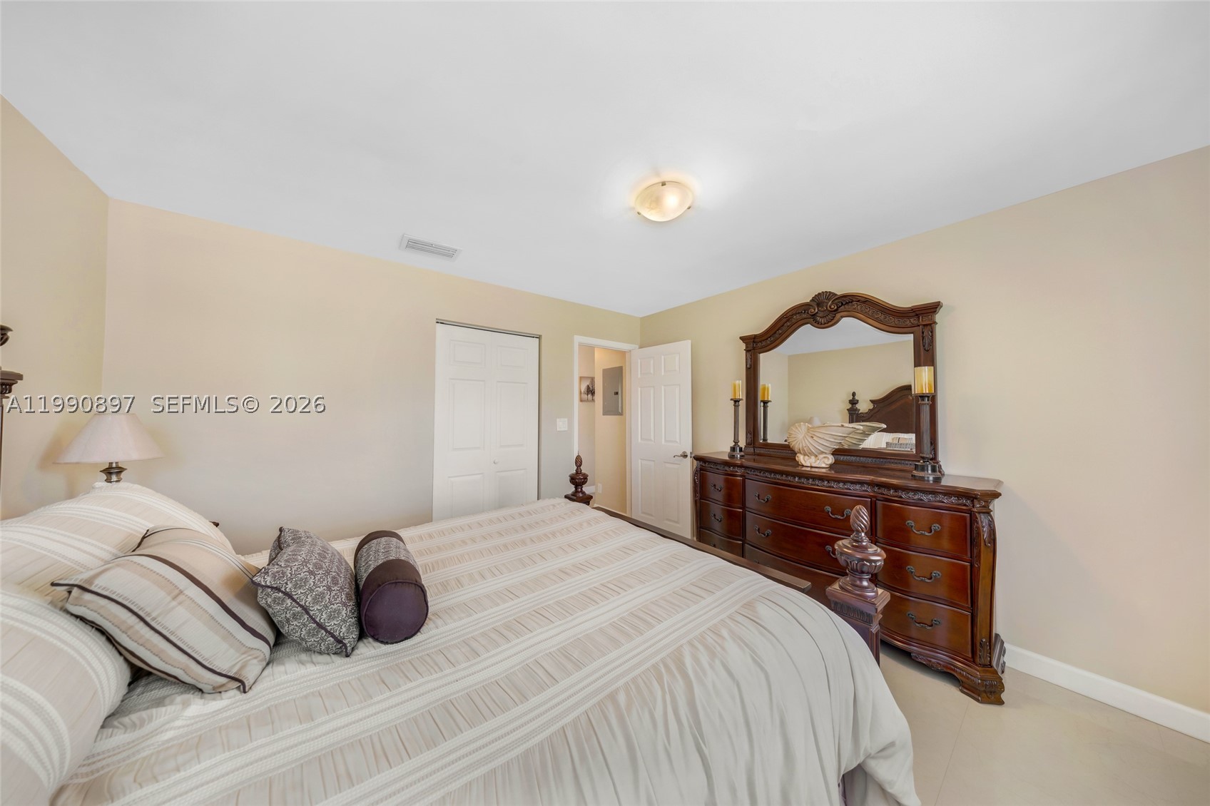 1460 Ne 30th Ct Property Photo 14