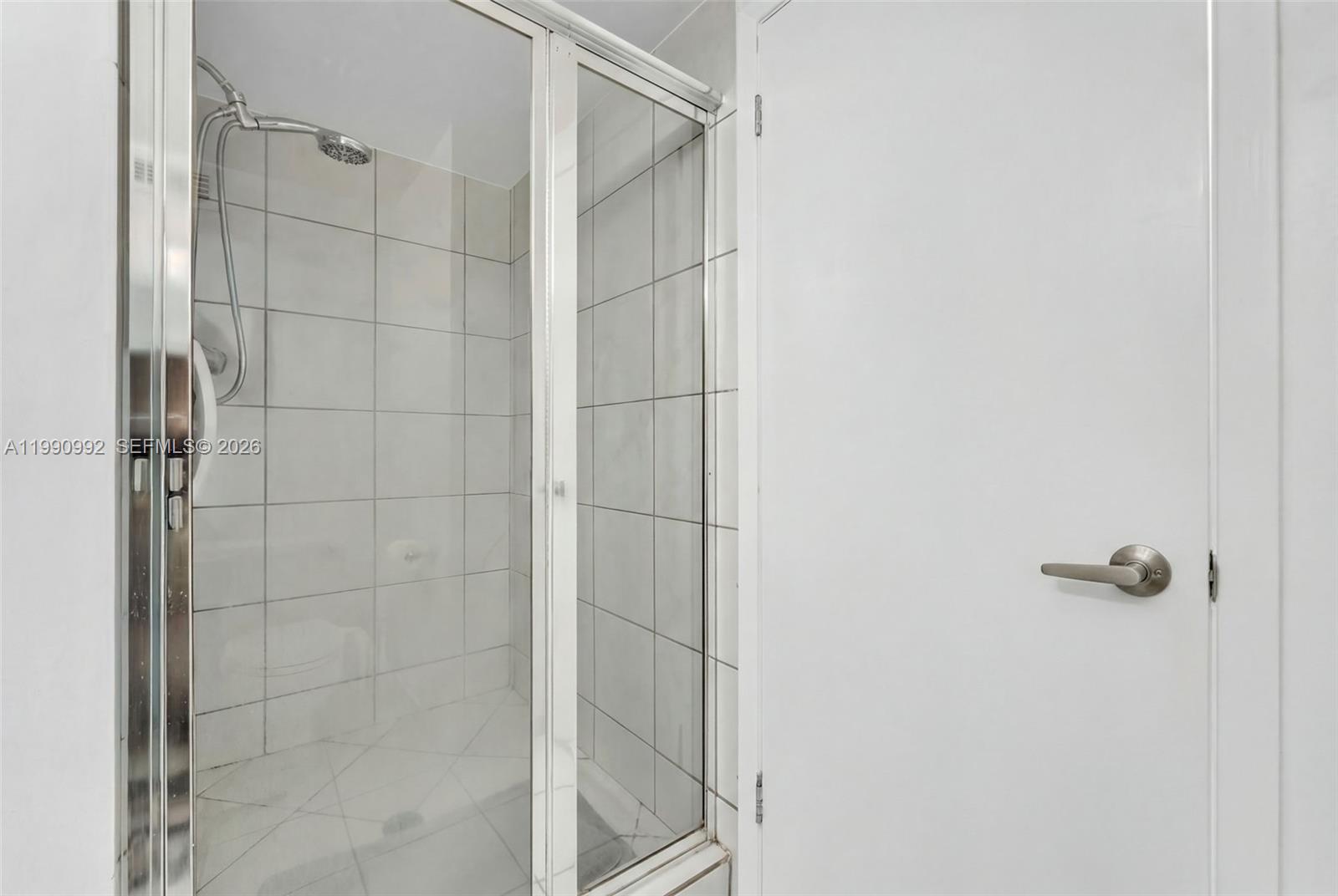 2500 Parkview Dr 1418 Property Photo 16