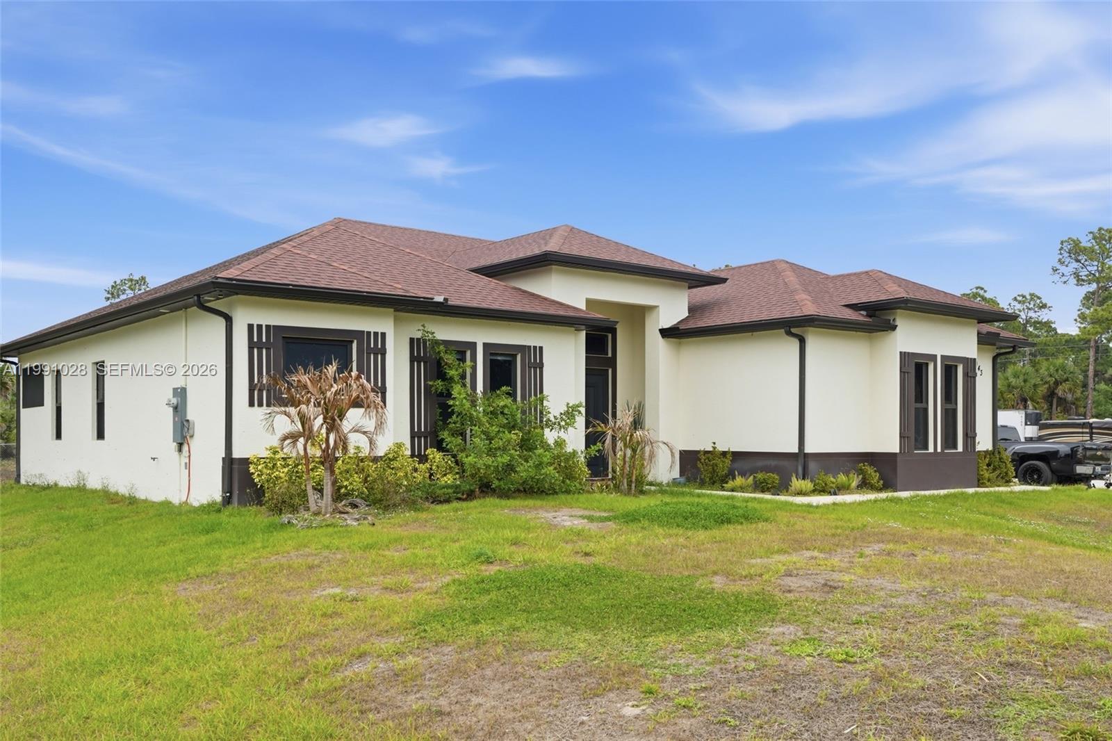3043 18 Property Photo 4