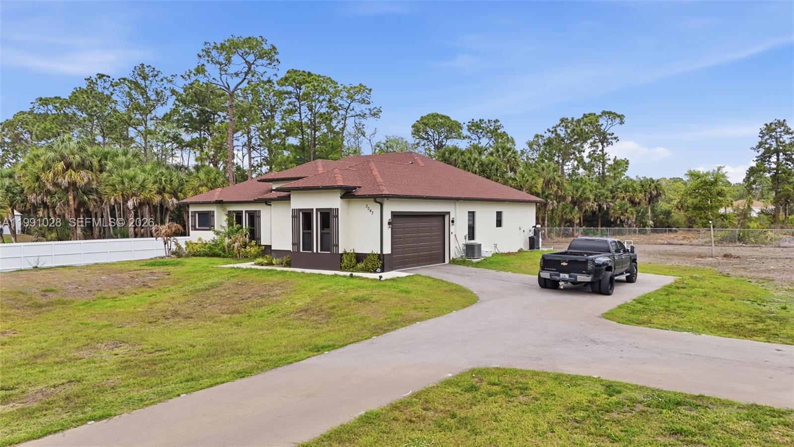 3043 18 Property Photo 7