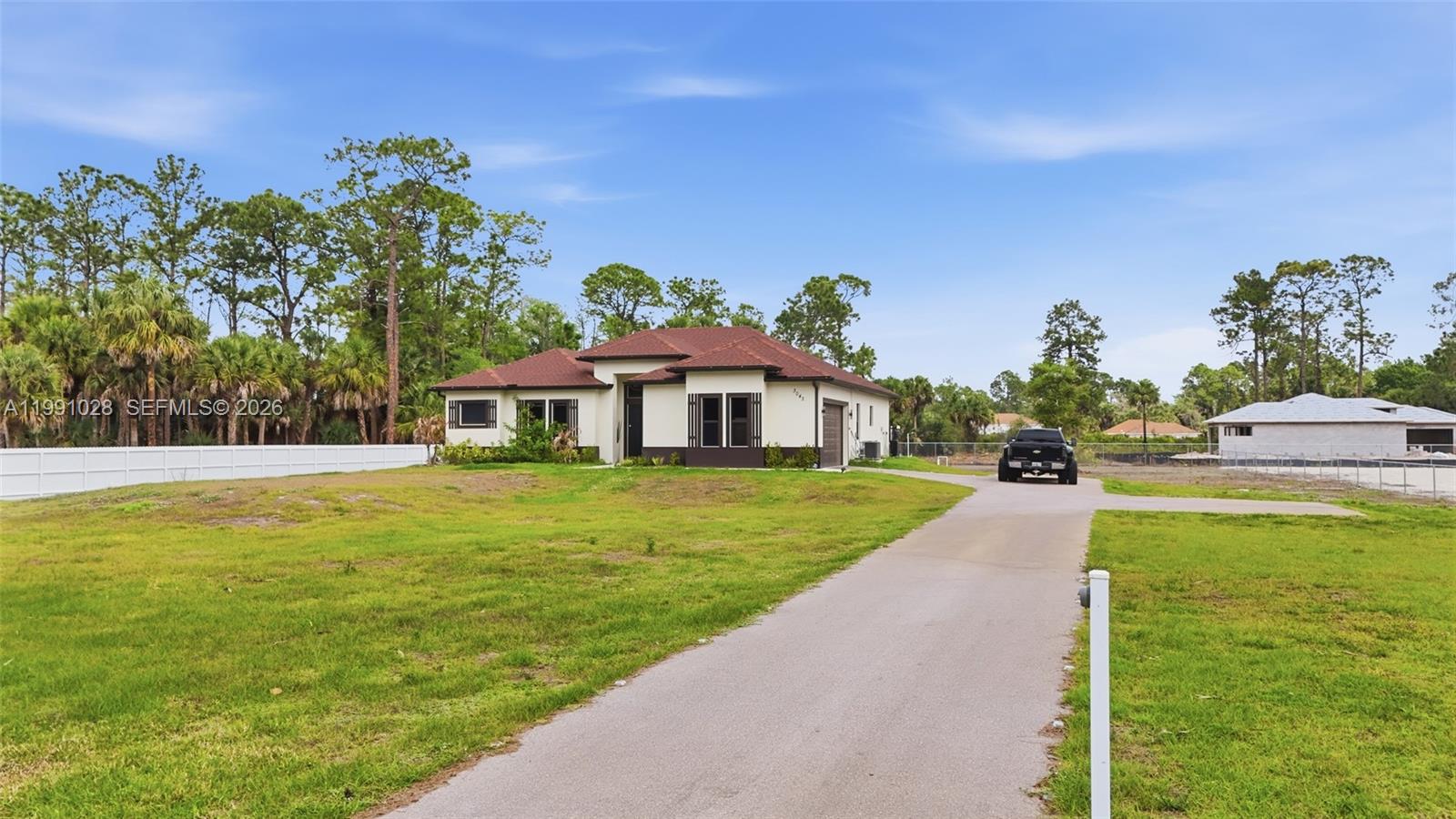 3043 18 Property Photo 8