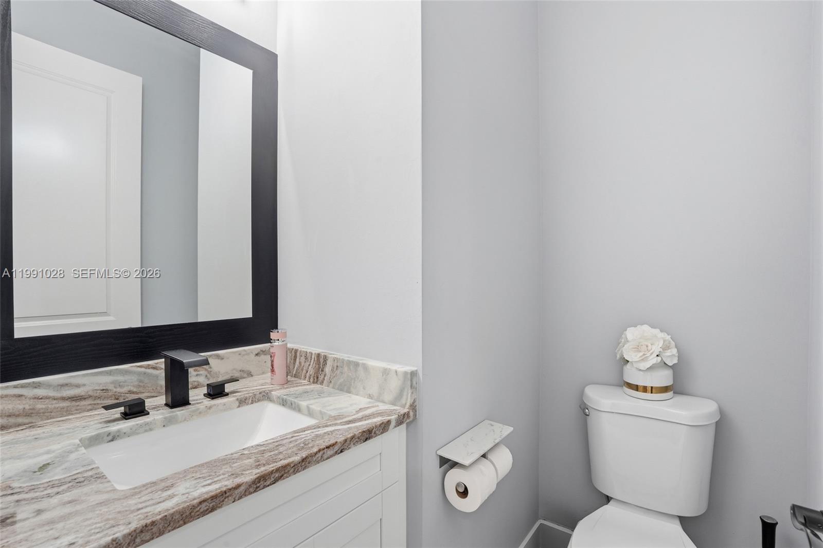 3043 18 Property Photo 46