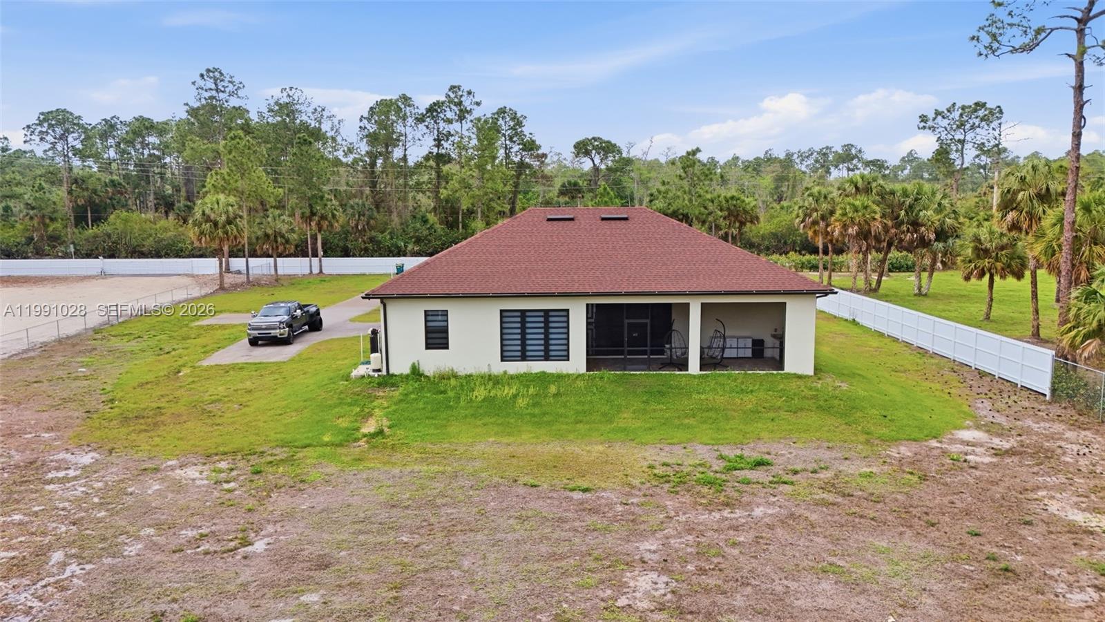 3043 18 Property Photo 53