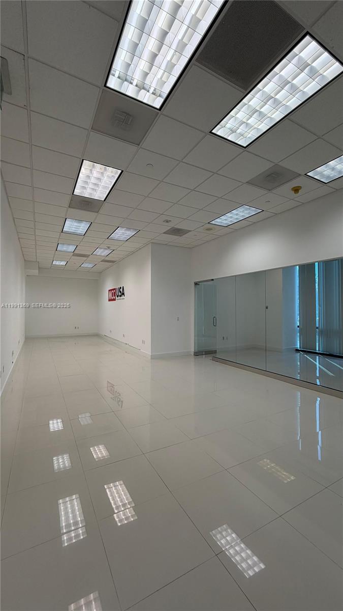 1200 Brickell Ave 200 D/e/f Property Photo 4